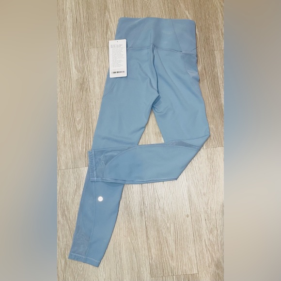 Lululemon Wunder Train Mesh Belt HR Tight 25” , size 4 - Picture 3 of 7